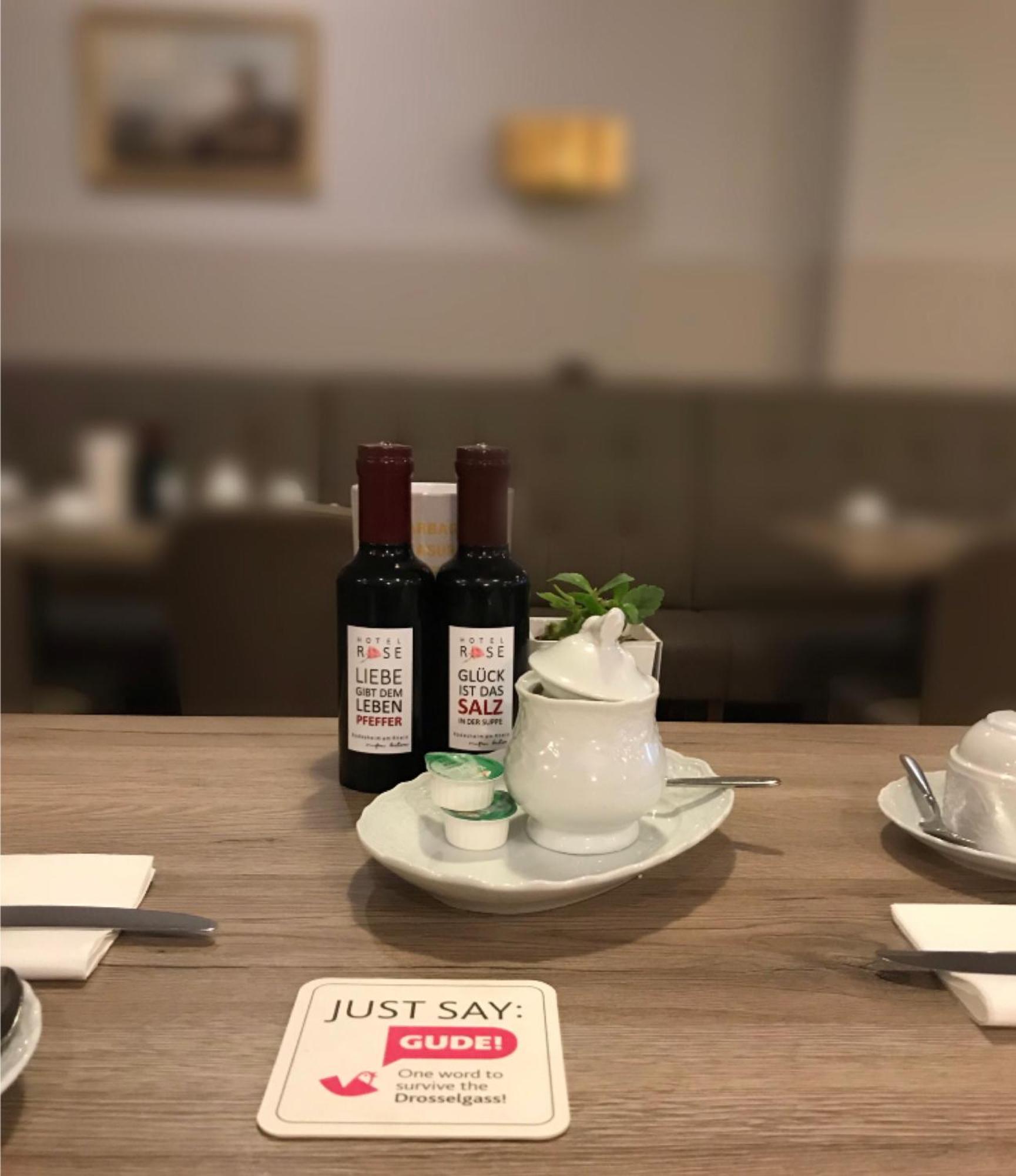 רודסהיים אם ריין Hotel Rose מראה חיצוני תמונה